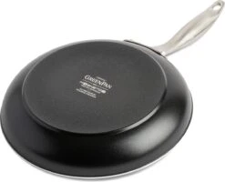 GreenPan Koekenpan - Royal Black - ø 28 Cm - Keramische Anti-aanbaklaag -Beste Keuken Serie Winkel 1200x973